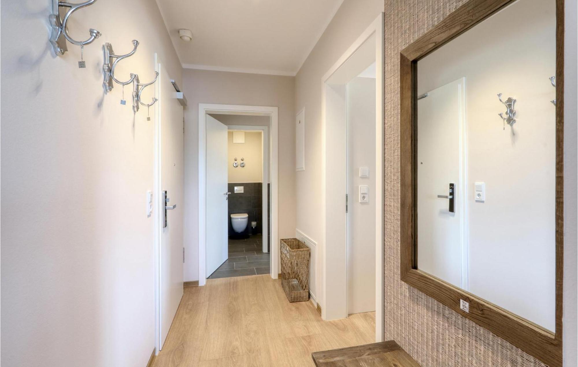 Amazing apartment in Ostseebad Boltenhagen with 1 Bedrooms, Sauna&WiFi Buitenkant foto