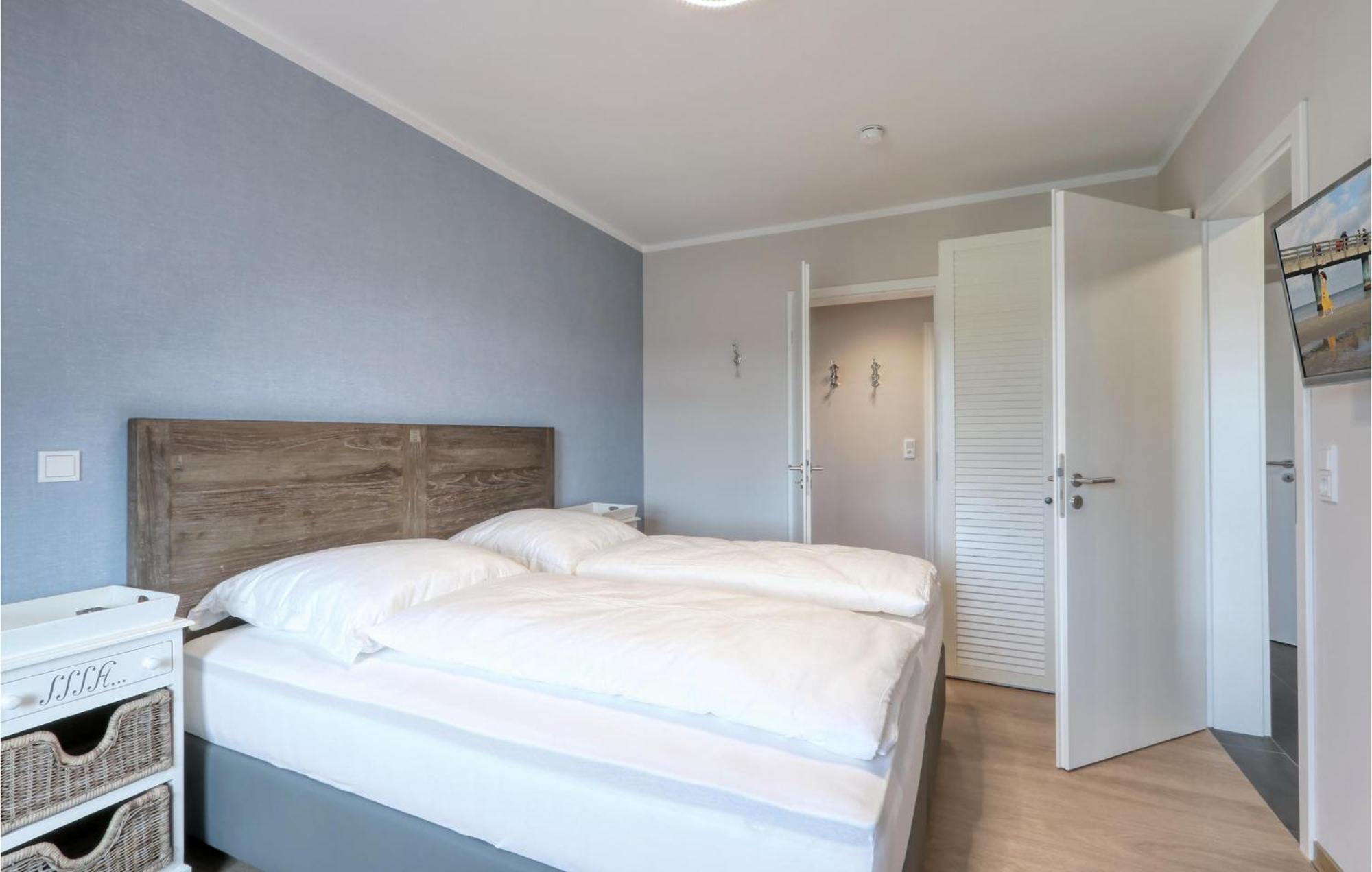 Amazing apartment in Ostseebad Boltenhagen with 1 Bedrooms, Sauna&WiFi Buitenkant foto