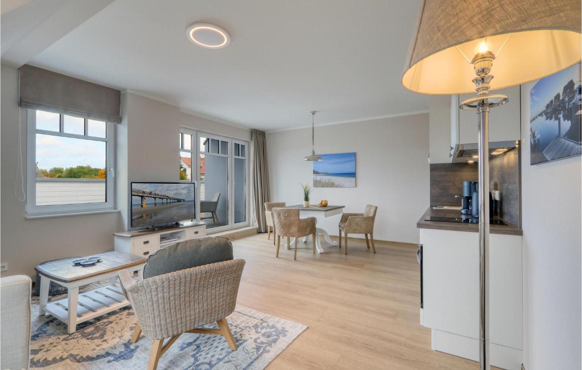 Amazing apartment in Ostseebad Boltenhagen with 1 Bedrooms, Sauna&WiFi Buitenkant foto